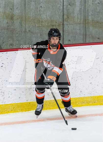 Thumbnail 1 in Greenwich Country Day vs. Proctor Academy (Exeter Invitational) photogallery.