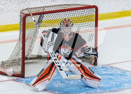 Thumbnail 1 in Greenwich Country Day vs. Proctor Academy (Exeter Invitational) photogallery.