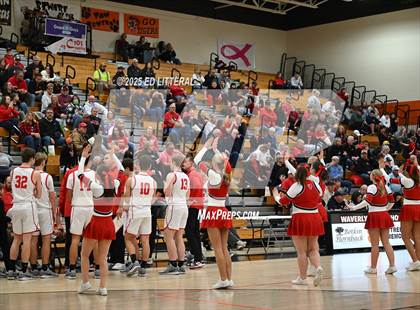 Thumbnail 3 in South Webster vs. Whiteoak (OHSAA DIV VII DISTRICT SEMIFINAL) photogallery.