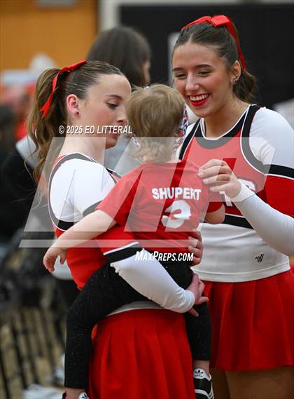 Thumbnail 2 in South Webster vs. Whiteoak (OHSAA DIV VII DISTRICT SEMIFINAL) photogallery.