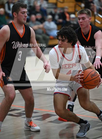 Thumbnail 2 in South Webster vs. Whiteoak (OHSAA DIV VII DISTRICT SEMIFINAL) photogallery.