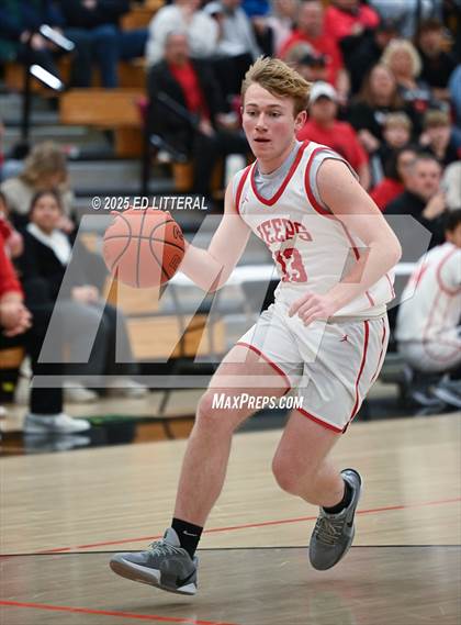 Thumbnail 2 in South Webster vs. Whiteoak (OHSAA DIV VII DISTRICT SEMIFINAL) photogallery.