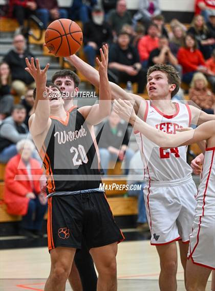 Thumbnail 2 in South Webster vs. Whiteoak (OHSAA DIV VII DISTRICT SEMIFINAL) photogallery.