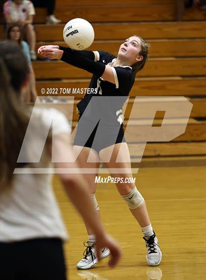 Thumbnail 2 in Myers Park @ Providence photogallery.