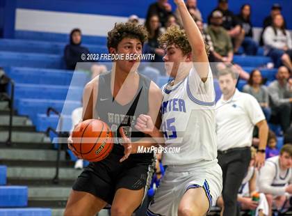 Thumbnail 3 in Howe @ Gunter photogallery.