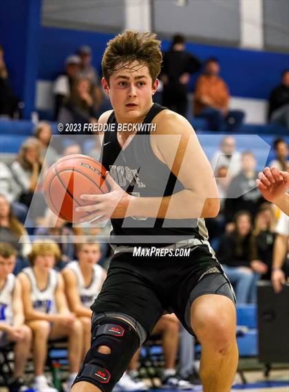 Thumbnail 1 in Howe @ Gunter photogallery.