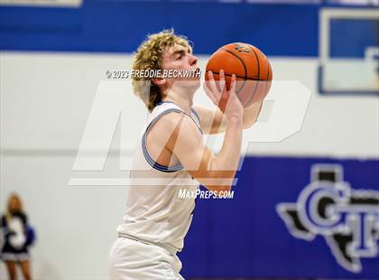 Thumbnail 1 in Howe @ Gunter photogallery.