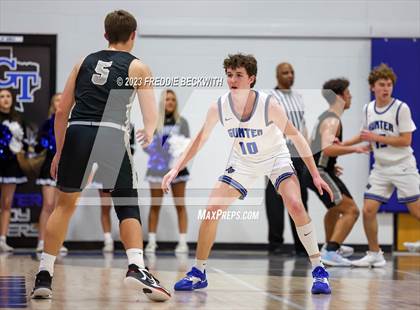 Thumbnail 2 in Howe @ Gunter photogallery.