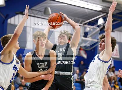 Thumbnail 3 in Howe @ Gunter photogallery.