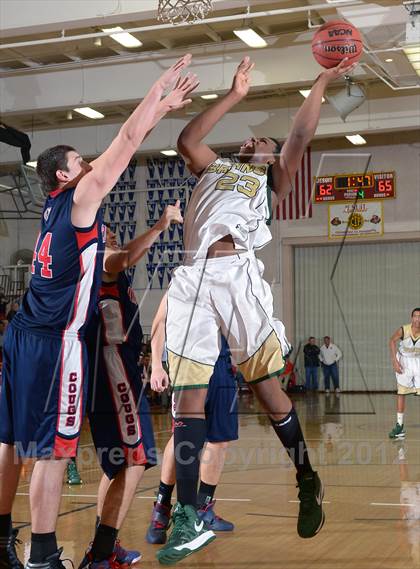 Thumbnail 2 in St. Patrick/St. Vincent vs. Campolindo (Father Barry Christmas Classic) photogallery.
