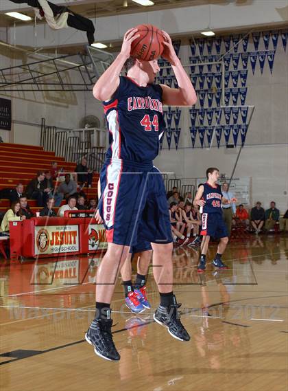 Thumbnail 3 in St. Patrick/St. Vincent vs. Campolindo (Father Barry Christmas Classic) photogallery.