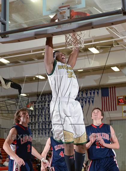 Thumbnail 2 in St. Patrick/St. Vincent vs. Campolindo (Father Barry Christmas Classic) photogallery.