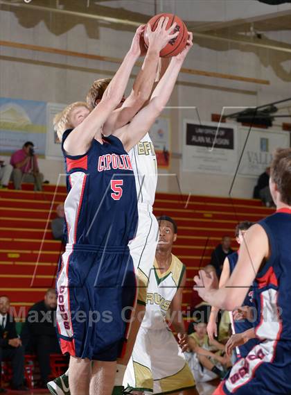 Thumbnail 1 in St. Patrick/St. Vincent vs. Campolindo (Father Barry Christmas Classic) photogallery.