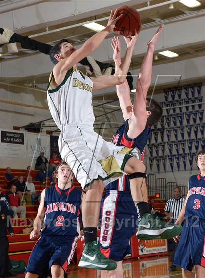 Thumbnail 1 in St. Patrick/St. Vincent vs. Campolindo (Father Barry Christmas Classic) photogallery.