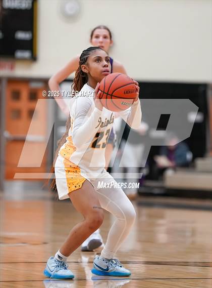 Thumbnail 1 in Bloomington South @ Avon photogallery.