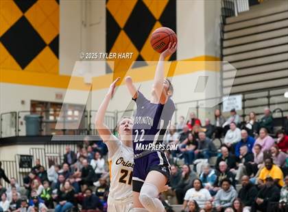 Thumbnail 3 in Bloomington South @ Avon photogallery.
