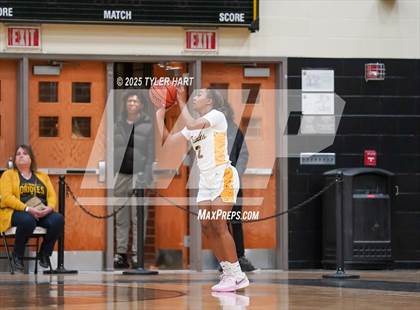 Thumbnail 2 in Bloomington South @ Avon photogallery.
