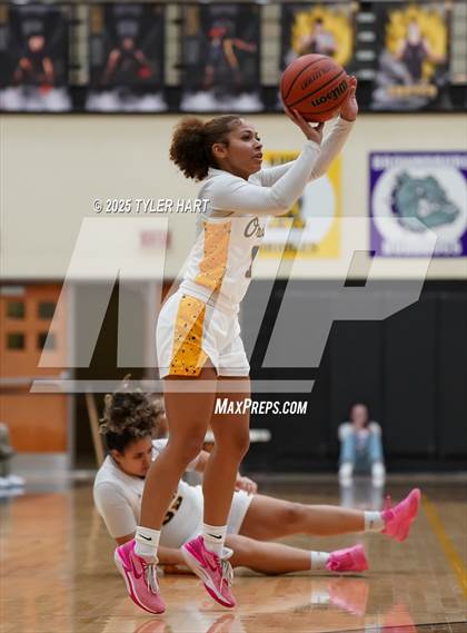 Thumbnail 1 in Bloomington South @ Avon photogallery.