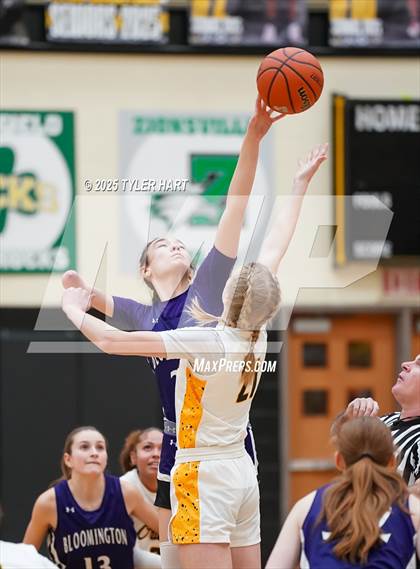 Thumbnail 2 in Bloomington South @ Avon photogallery.