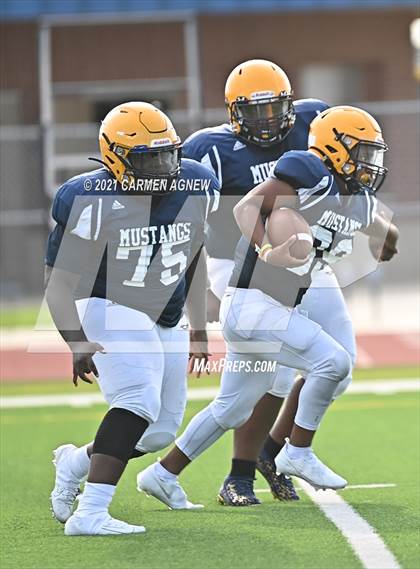 Thumbnail 2 in Cypress Ranch vs Magnolia (B Team) photogallery.