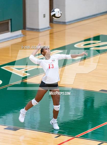 Thumbnail 1 in Hamilton Southeastern @ Lawrence North photogallery.