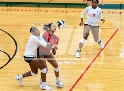 Thumbnail 2 in Hamilton Southeastern @ Lawrence North photogallery.
