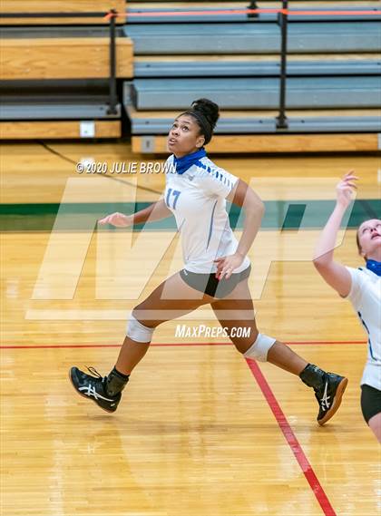 Thumbnail 2 in Hamilton Southeastern @ Lawrence North photogallery.