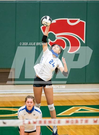 Thumbnail 1 in Hamilton Southeastern @ Lawrence North photogallery.