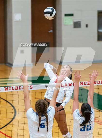 Thumbnail 3 in Hamilton Southeastern @ Lawrence North photogallery.