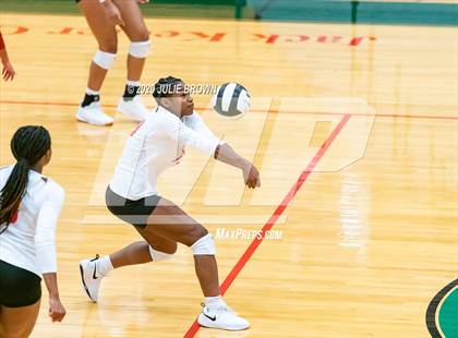 Thumbnail 2 in Hamilton Southeastern @ Lawrence North photogallery.