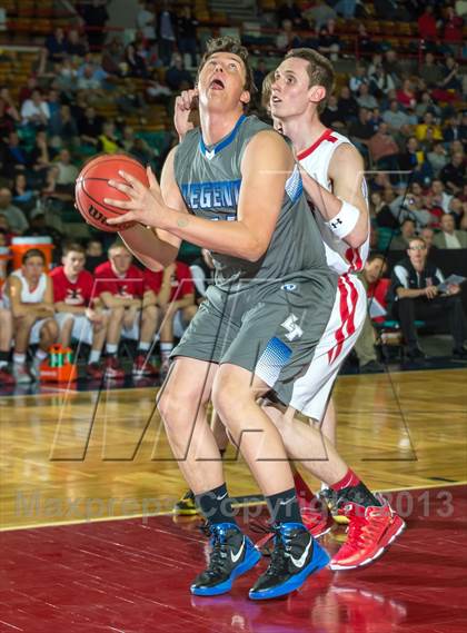 Thumbnail 1 in Fairview vs. Legend (CHSAA 5A Great 8) photogallery.