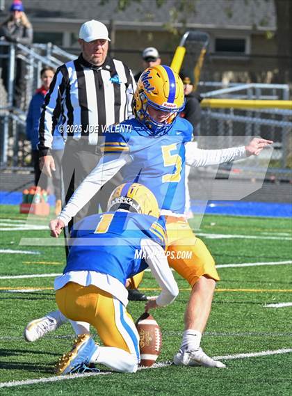 Thumbnail 1 in Williamsville East @ West Seneca West photogallery.