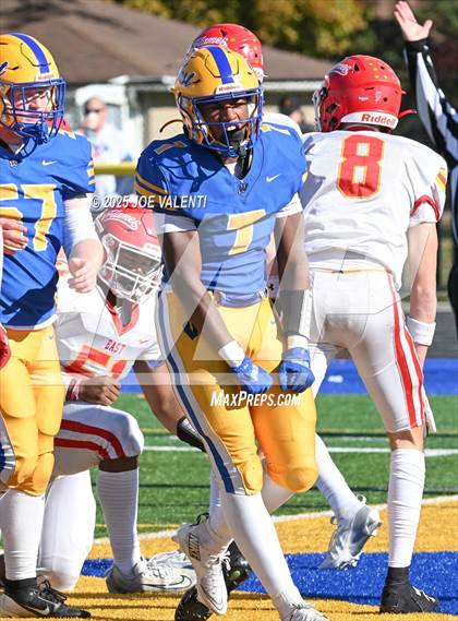 Thumbnail 1 in Williamsville East @ West Seneca West photogallery.