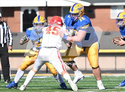 Thumbnail 2 in Williamsville East @ West Seneca West photogallery.