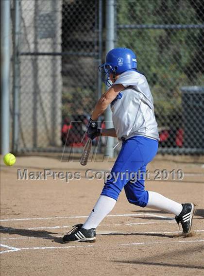Thumbnail 3 in Mt. Carmel @ Rancho Bernardo photogallery.