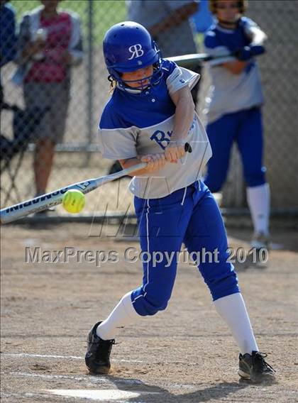 Thumbnail 3 in Mt. Carmel @ Rancho Bernardo photogallery.