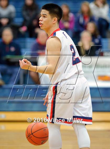 Thumbnail 1 in Kennedy Catholic vs North Thurston (WIAA 3A District 3 Playoffs) photogallery.