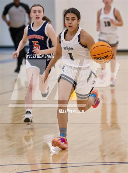 Thumbnail 3 in Dunwoody vs Whitefield Academy (MLK Luella HoopKlub Showcase) photogallery.