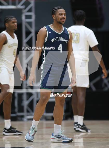 Thumbnail 2 in Little Rock Christian Academy vs. McDonough (King Cotton Classic) photogallery.