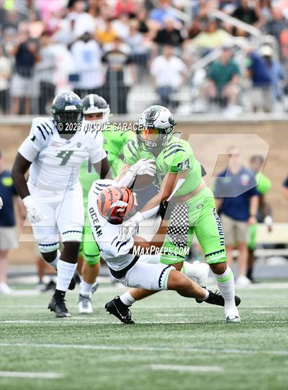 Thumbnail 3 in All-Shore Gridiron Classic (Monmouth vs Ocean) photogallery.