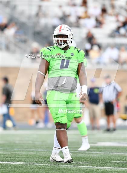 Thumbnail 3 in All-Shore Gridiron Classic (Monmouth vs Ocean) photogallery.