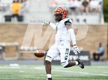 Thumbnail 2 in All-Shore Gridiron Classic (Monmouth vs Ocean) photogallery.