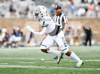 Thumbnail 2 in All-Shore Gridiron Classic (Monmouth vs Ocean) photogallery.