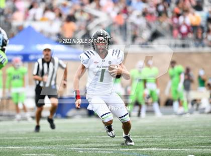 Thumbnail 3 in All-Shore Gridiron Classic (Monmouth vs Ocean) photogallery.