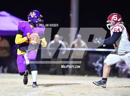 Thumbnail 3 in Spiro @ Vian (OSSAA 2A Round 1 Playoff) photogallery.