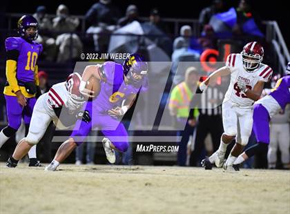 Thumbnail 3 in Spiro @ Vian (OSSAA 2A Round 1 Playoff) photogallery.