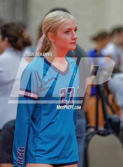 Thumbnail 3 in Loretto vs. Siegel (Showdown at the Sunsphere) photogallery.