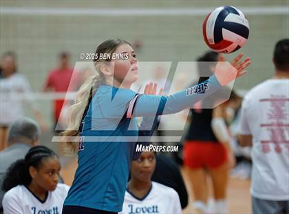 Thumbnail 1 in Loretto vs. Siegel (Showdown at the Sunsphere) photogallery.