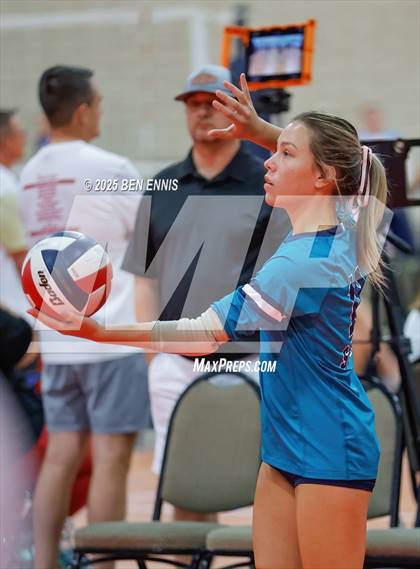 Thumbnail 3 in Loretto vs. Siegel (Showdown at the Sunsphere) photogallery.