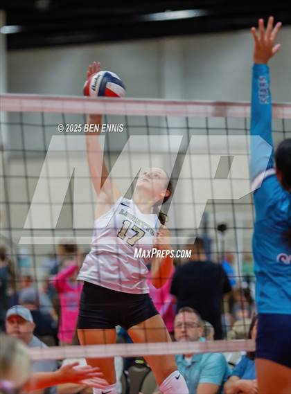 Thumbnail 1 in Loretto vs. Siegel (Showdown at the Sunsphere) photogallery.